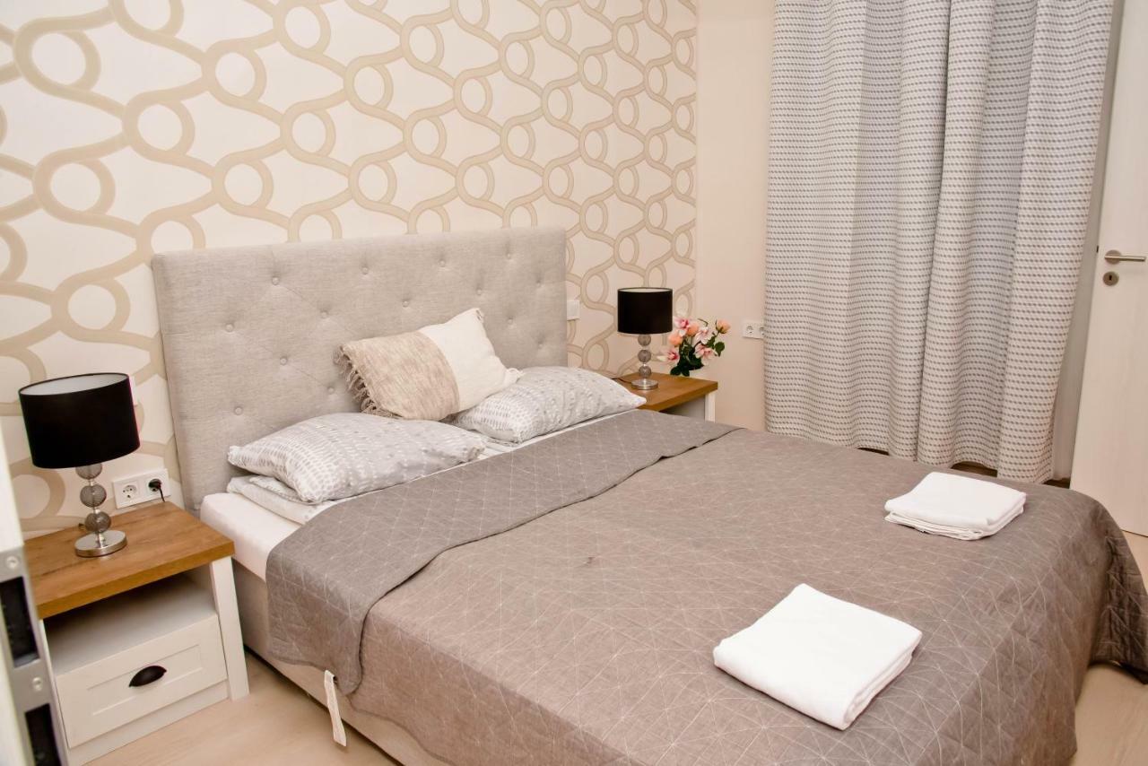 Kalvin Square River Side Danube 부다페스트 외부 사진